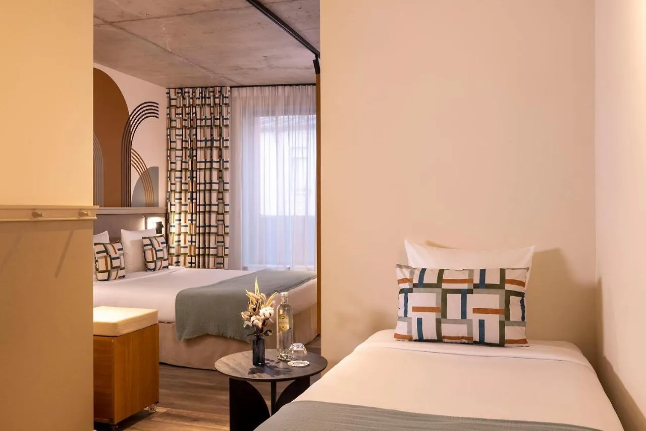 Hotel La Belle Ville París