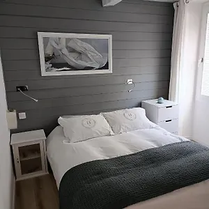 https://la-mer-en-ville-marseille.fr-provencehotel.com