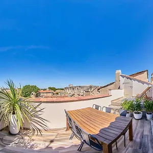 Truchet Penthouse Apartment Arles