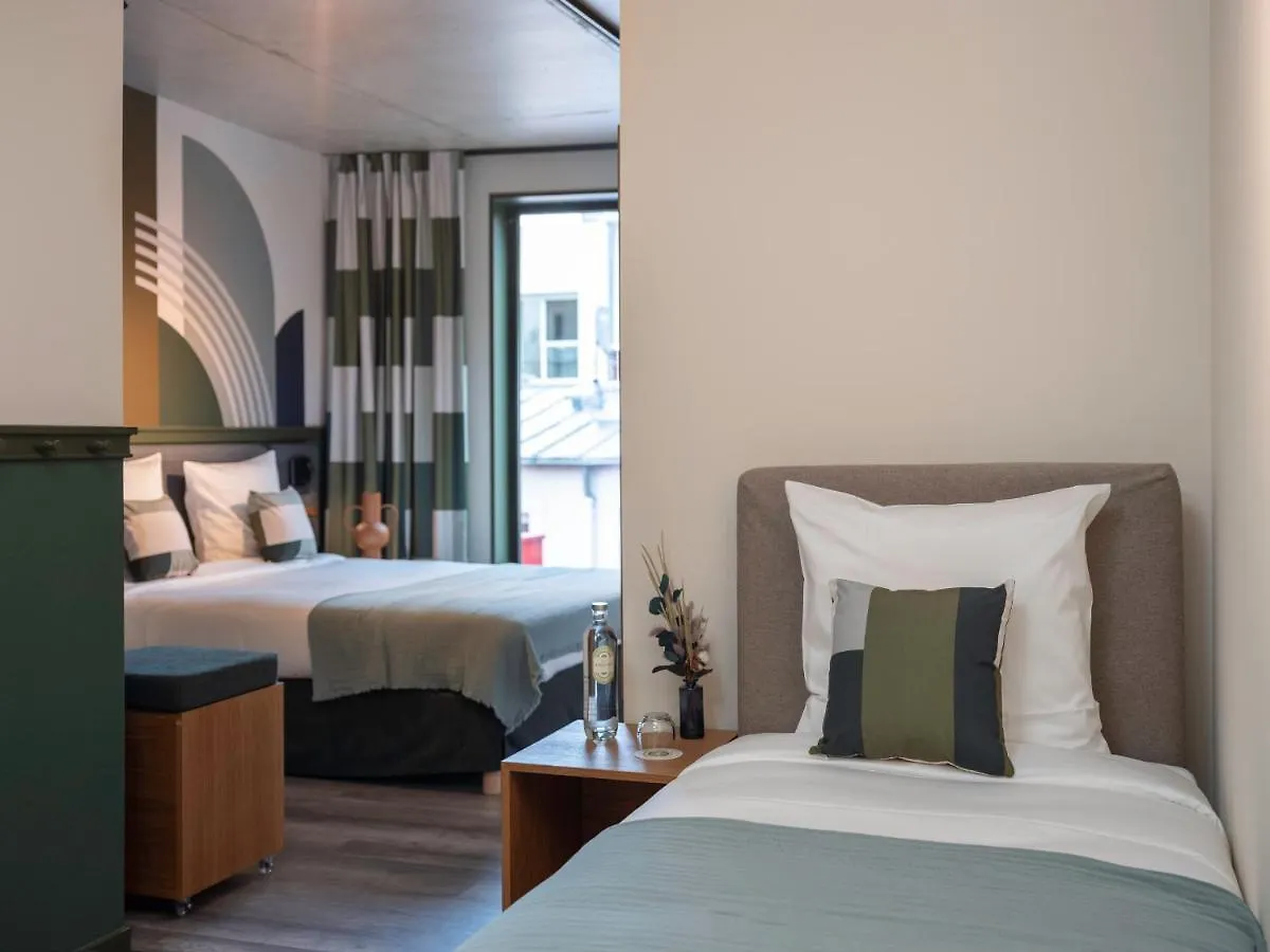 Hotel La Belle Ville Paris