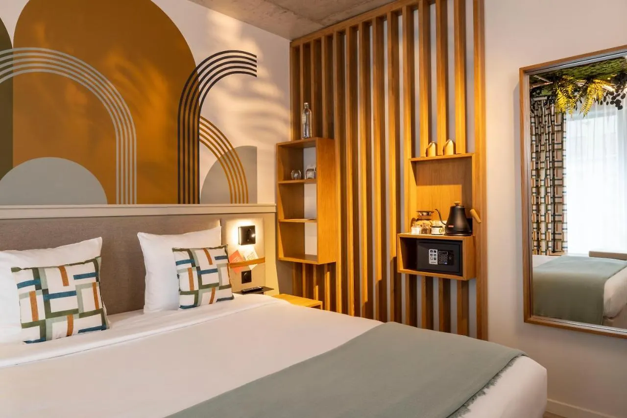 Hotel La Belle Ville Paris